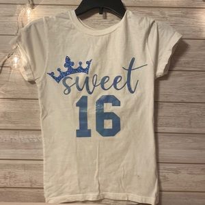 Sweet 16 tee-shirt